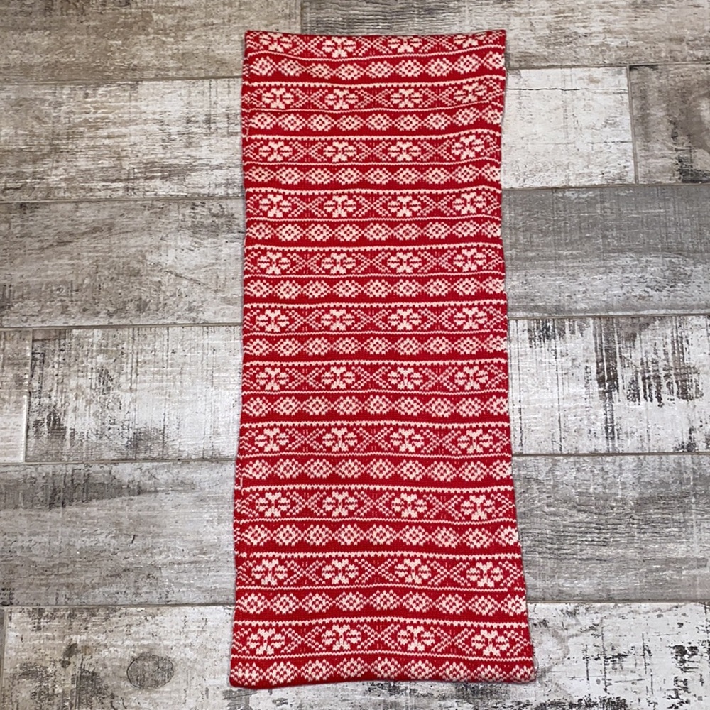 GAP - Picture 2 of 3